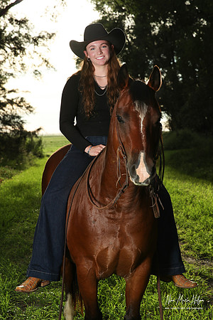 Courtnie-38