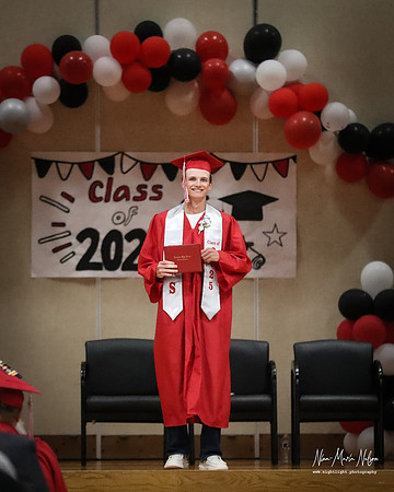 VHS Graduation 25-35