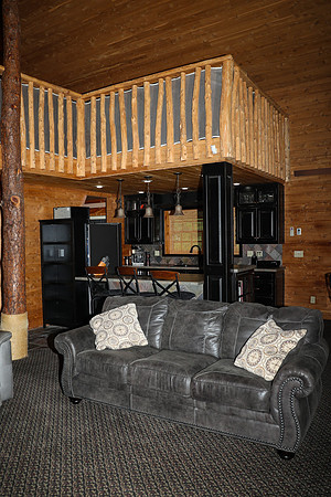 Valentine Canyon Dodi -19