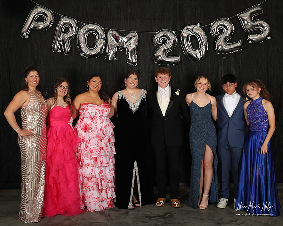 VHS Prom 2025 sm-41