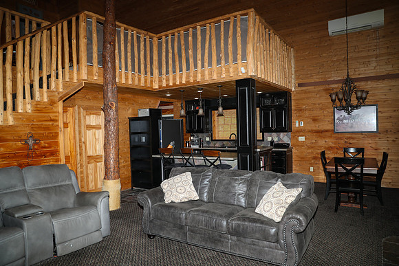 Valentine Canyon Dodi -18