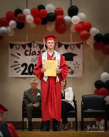 VHS Graduation 25-18