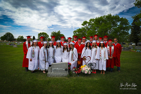 VHS Graduation 25-5
