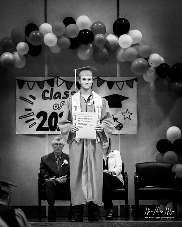 VHS Graduation 25-19